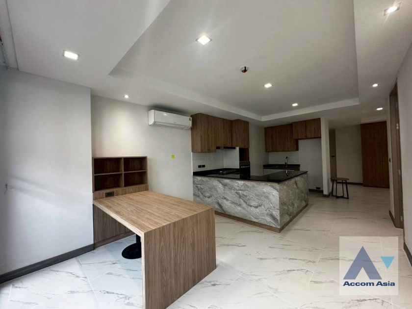 Pet friendly |  Private Environment Space Apartment  2 Bedroom for Rent MRT Sukhumvit in Sukhumvit Bangkok