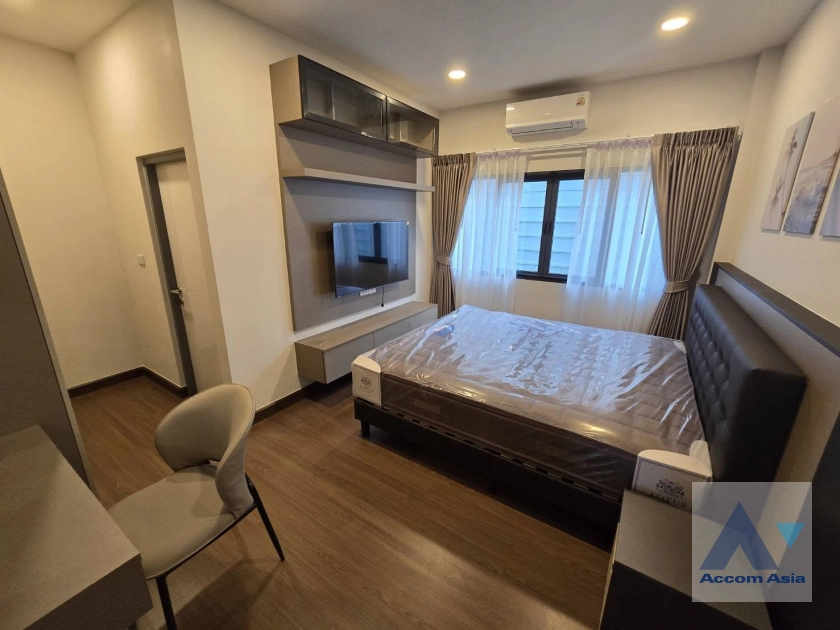 10  4 br House for rent and sale in Samutprakan ,Samutprakan BTS Bang Na at The City Bangna AA43552