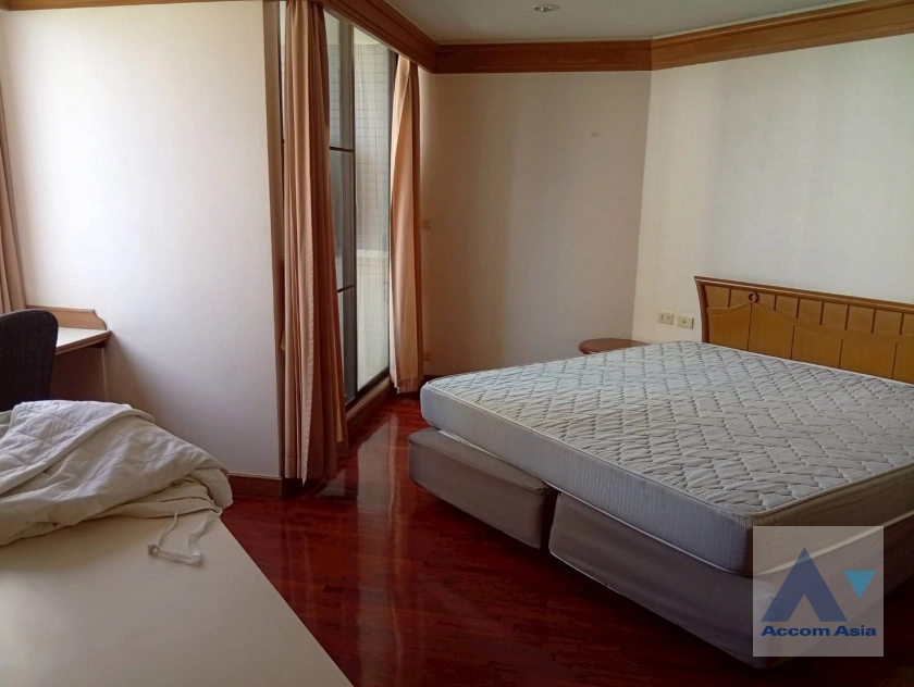 7  3 br Apartment For Rent in Sukhumvit ,Bangkok BTS Nana at Contemporary Lifestyle AA43562
