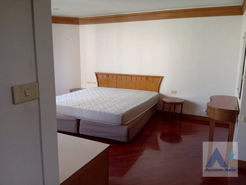 6  3 br Apartment For Rent in Sukhumvit ,Bangkok BTS Nana at Contemporary Lifestyle AA43562