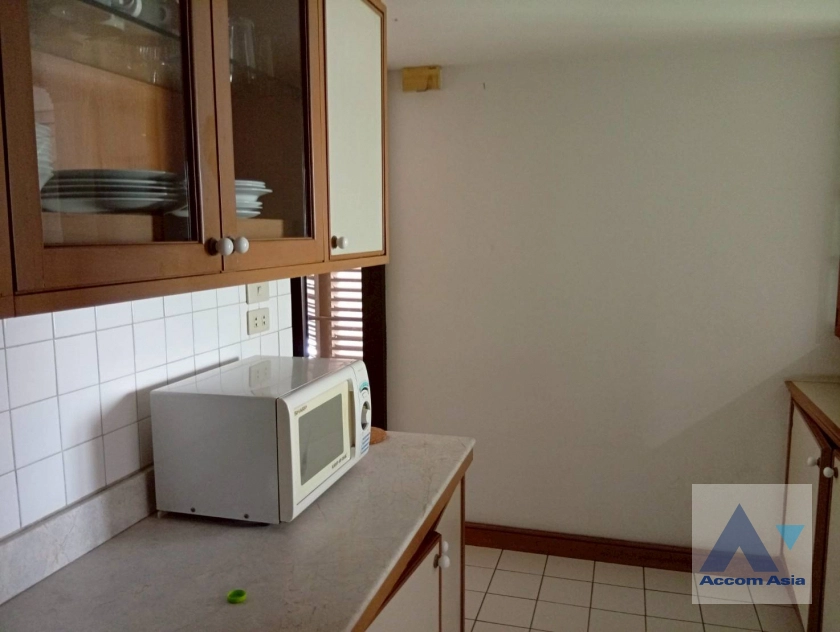 4  3 br Apartment For Rent in Sukhumvit ,Bangkok BTS Nana at Contemporary Lifestyle AA43562