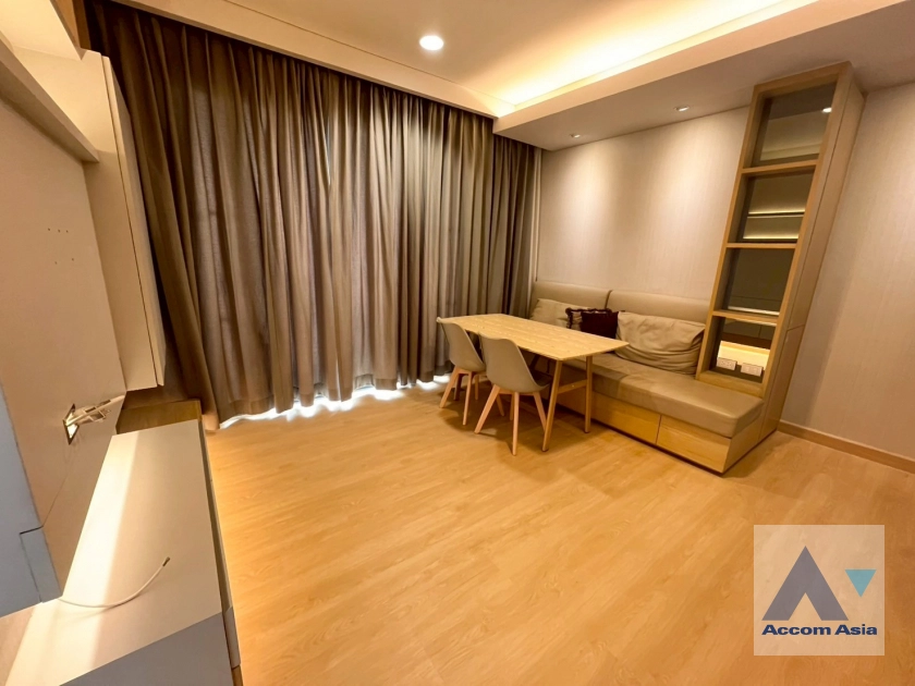 The Lumpini 24 Condominium  2 Bedroom for Sale & Rent BTS Phrom Phong in Sukhumvit Bangkok