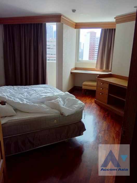 7  3 br Apartment For Rent in Sukhumvit ,Bangkok BTS Nana at Contemporary Lifestyle AA43565