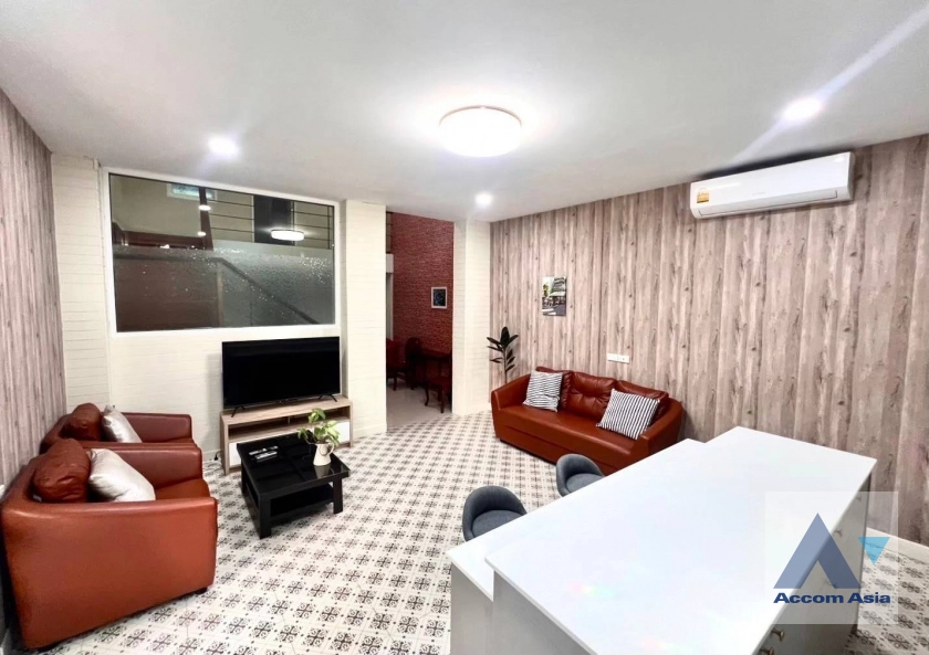  1  2 br Townhouse For Rent in Sukhumvit ,Bangkok BTS Thong Lo at Hideaway Living Place AA43566