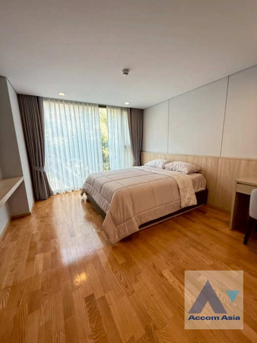 8  4 br Apartment For Rent in Sukhumvit ,Bangkok BTS Asok at Comfortable of Living Space AA43568