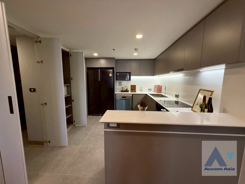 4  4 br Apartment For Rent in Sukhumvit ,Bangkok BTS Asok at Comfortable of Living Space AA43568