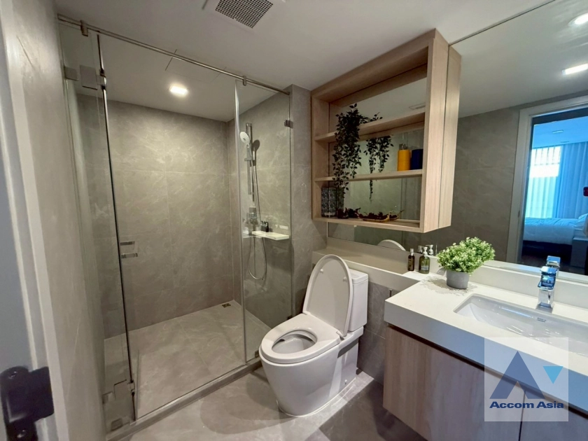 19  4 br Apartment For Rent in Sukhumvit ,Bangkok BTS Asok at Comfortable of Living Space AA43568