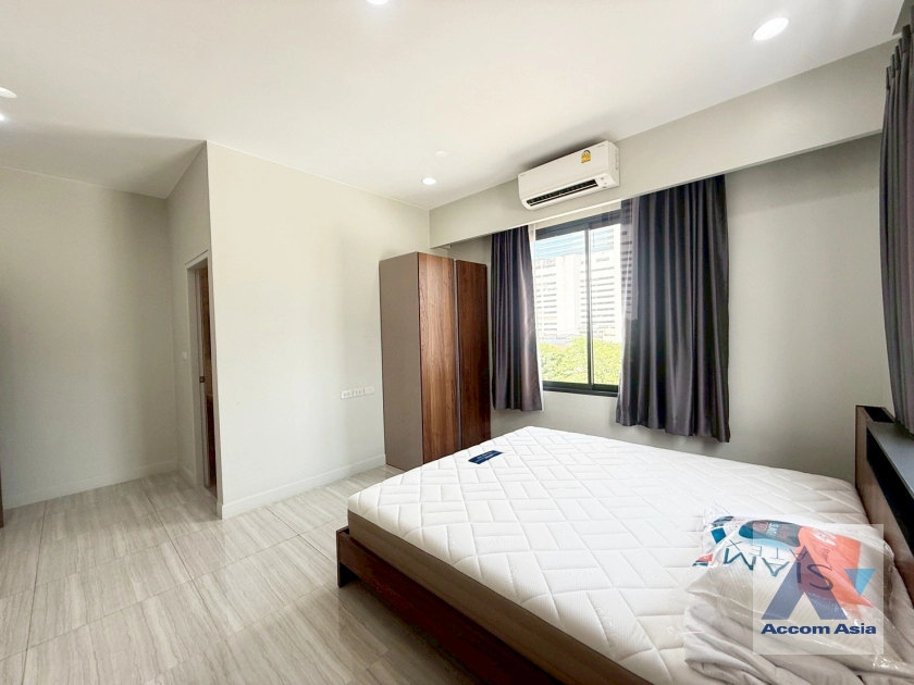 10  5 br House For Rent in Sukhumvit ,Bangkok BTS Thong Lo AA43569