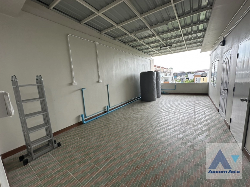 41  4 br Townhouse for rent and sale in Sathorn ,Bangkok MRT Khlong Toei - MRT Lumphini at Yenakart Residence AA43570