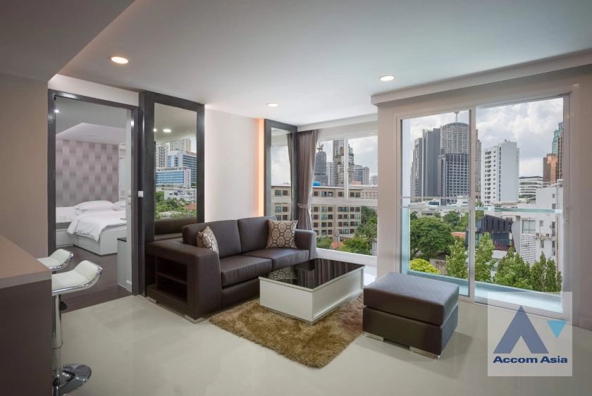 unit 1 Bedroom  Apartment For Rent in Sukhumvit, Bangkok  near BTS Phrom Phong (AA43571)