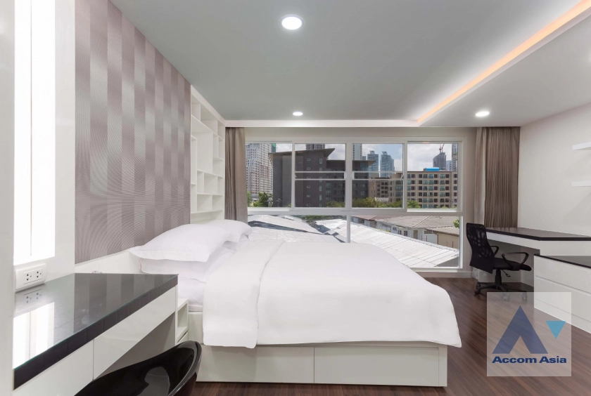 4  1 br Apartment For Rent in Sukhumvit ,Bangkok BTS Phrom Phong at Comfort of living AA43571