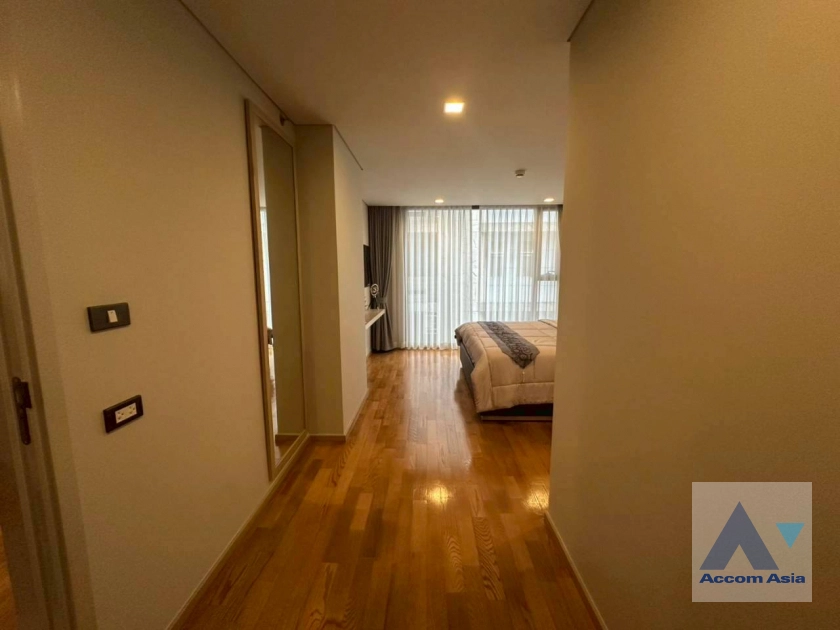 7  2 br Apartment For Rent in Sukhumvit ,Bangkok BTS Asok at Comfortable of Living Space AA43574