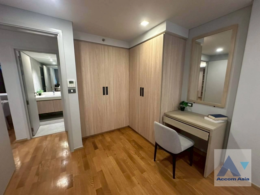 11  2 br Apartment For Rent in Sukhumvit ,Bangkok BTS Asok at Comfortable of Living Space AA43574