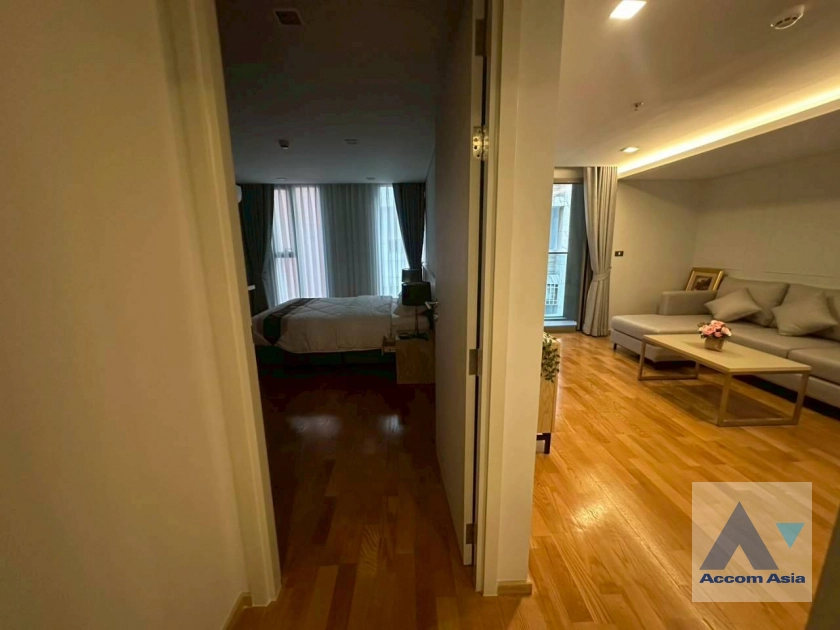 6  2 br Apartment For Rent in Sukhumvit ,Bangkok BTS Asok at Comfortable of Living Space AA43574