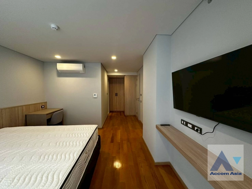 11  2 br Apartment for rent and sale in Sukhumvit ,Bangkok BTS Asok at Comfortable of Living Space AA43575