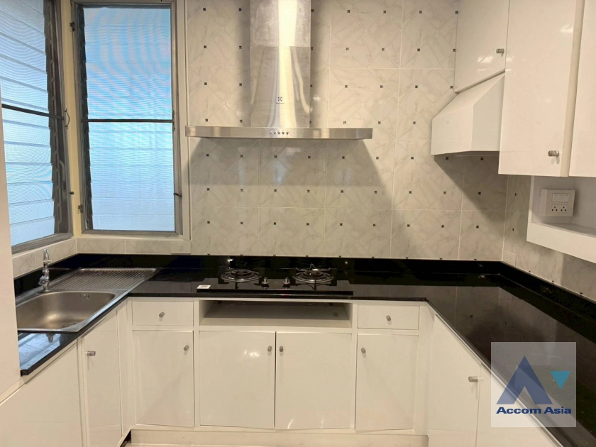 12  2 br Condominium For Rent in Sukhumvit ,Bangkok BTS Phrom Phong at Premier Condominium AA43577