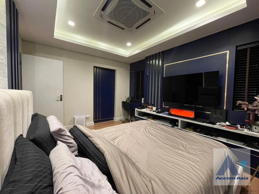 6  4 br House For Rent in Krungthep Kreetha ,Bangkok  at Venue Rama 9 AA43578