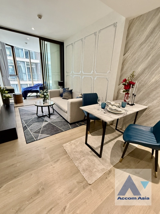 unit 1 Bedroom  Condominium For Rent & Sale in Sukhumvit, Bangkok  near BTS Asok (AA43583)