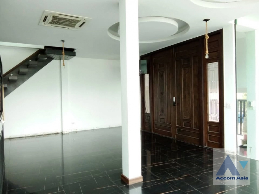 10  4 br House For Sale in Lat Phrao ,Bangkok  AA43590