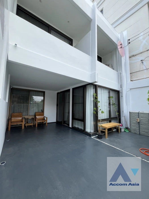 7  2 br Townhouse For Rent in Rama 3 ,Bangkok MRT Khlong Toei - MRT Thailand Cultural Center AA43594
