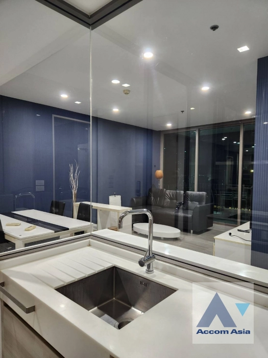 8  2 br Condominium for rent and sale in Charoen Nakhon ,Bangkok BTS Wongwian Yai at The Room Wongwian Yai AA43595