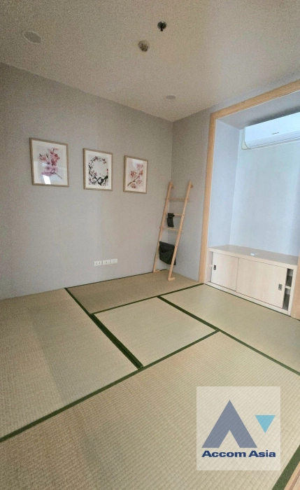 5  2 br Condominium For Sale in Sukhumvit ,Bangkok BTS Thong Lo at Villa Sikhara AA43600