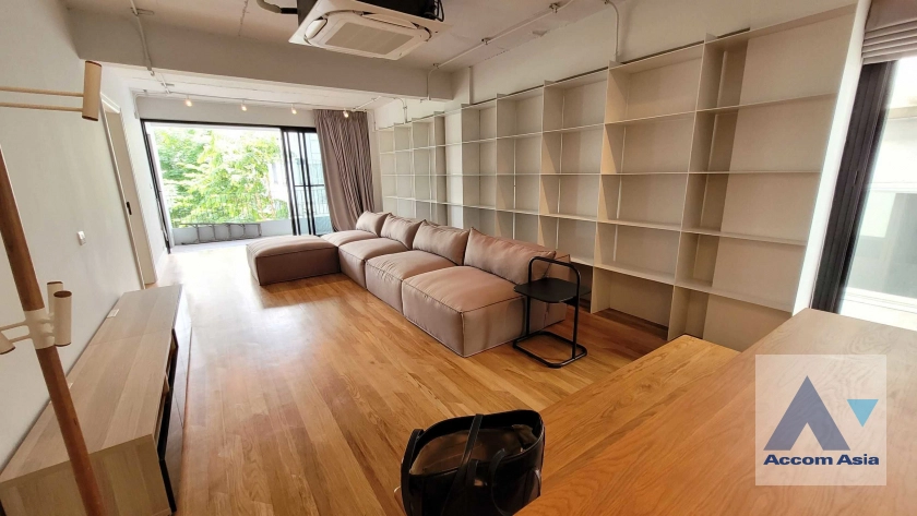 Pet friendly | ICON II Condominium  2 Bedroom for Sale & Rent BTS Thong Lo in Sukhumvit Bangkok