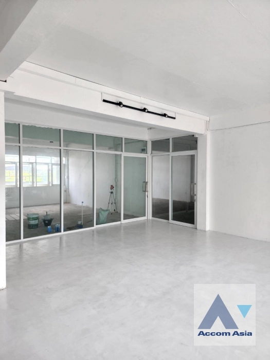 6  Building For Sale in Sukhumvit ,Bangkok BTS On Nut AA43608