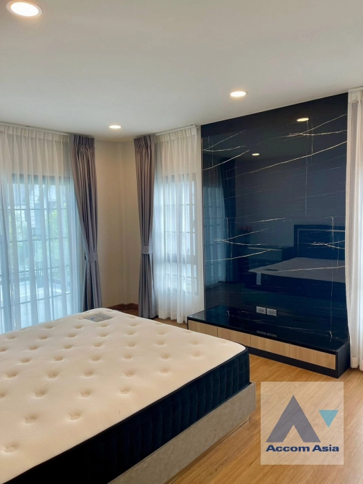 11  4 br House For Rent in Samutprakan ,Samutprakan  at Centro Bangna AA43611