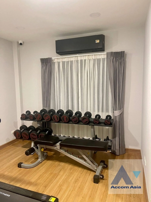 14  4 br House For Rent in Samutprakan ,Samutprakan  at Centro Bangna AA43611