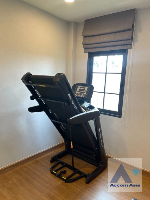 12  4 br House For Rent in Samutprakan ,Samutprakan  at Centro Bangna AA43611