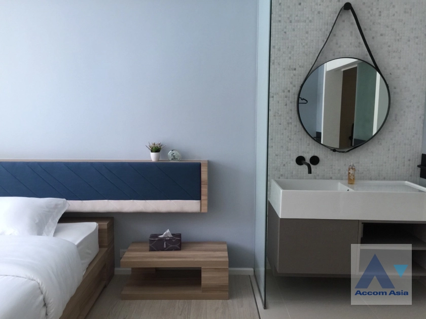 unitLuxury |  2 Bedrooms  Condominium For Sale in Hua Hin - Khao Tao, Prachuap Khiri Khan  (AA43616)