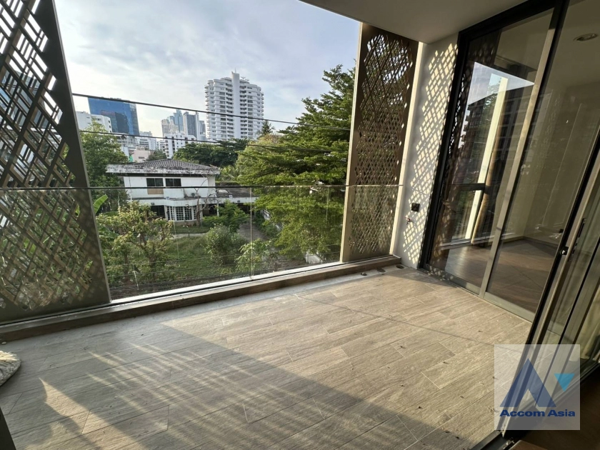 unit 2 Bedrooms  Condominium For Rent in Sathorn, Bangkok  near BTS Chong Nonsi - BRT Thanon Chan (AA43618)