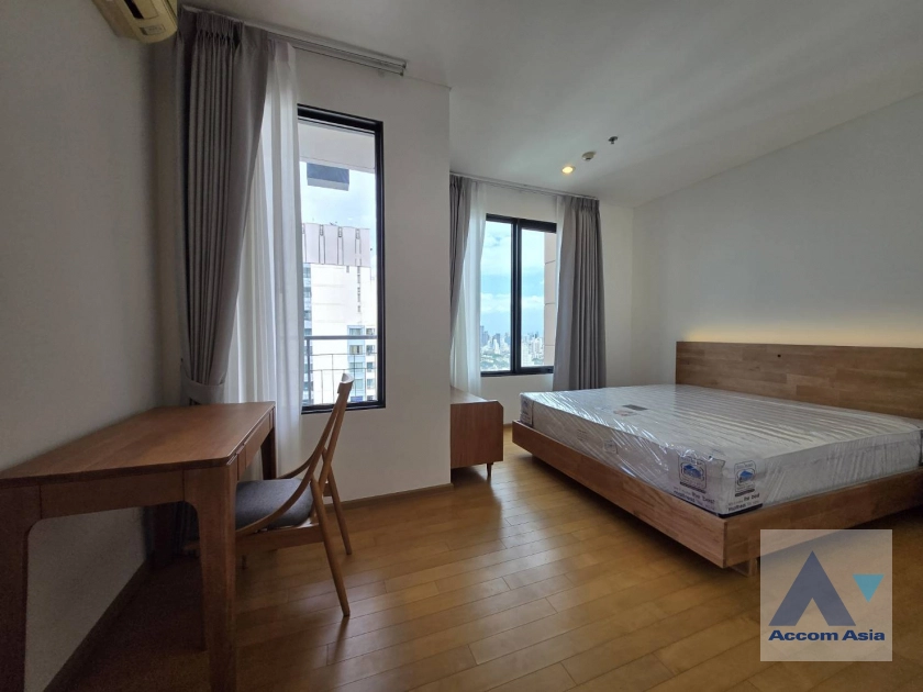 6  4 br Condominium for rent and sale in Ploenchit ,Bangkok MRT Phetchaburi - ARL Makkasan at Villa Asoke AA43619