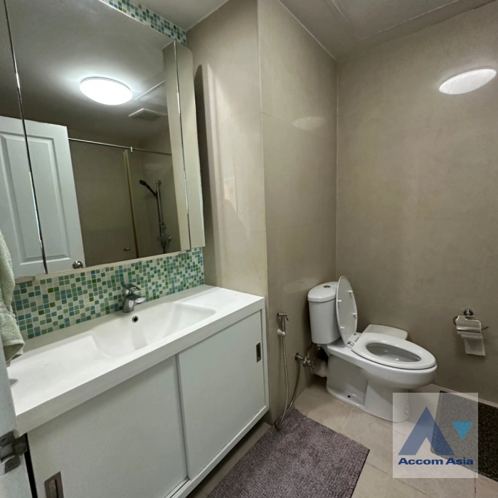 13  2 br Condominium For Rent in Charoen Nakhon ,Bangkok BTS Krung Thon Buri at Baan Sathorn Chaophraya AA43621