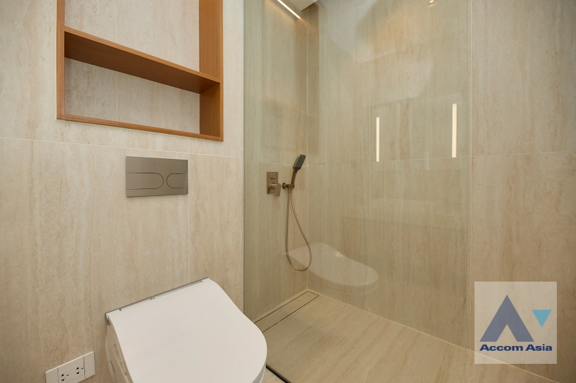 21  4 br Condominium for rent and sale in Sukhumvit ,Bangkok  at Waterford Park  AA43625