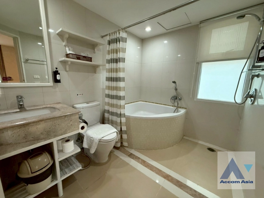 9  2 br Apartment For Rent in Sathorn ,Bangkok BTS Saint Louis at Exclusive Apartment AA43637