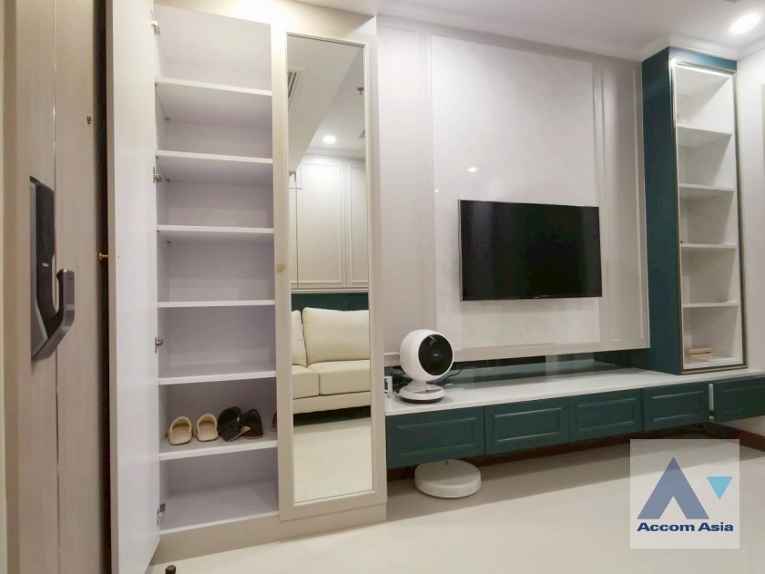 unit 1 Bedroom  Condominium For Rent in Sukhumvit, Bangkok  near BTS Phrom Phong (AA43638)