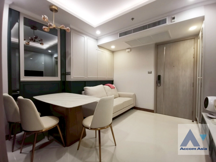unit 1 Bedroom  Condominium For Rent in Sukhumvit, Bangkok  near BTS Phrom Phong (AA43638)