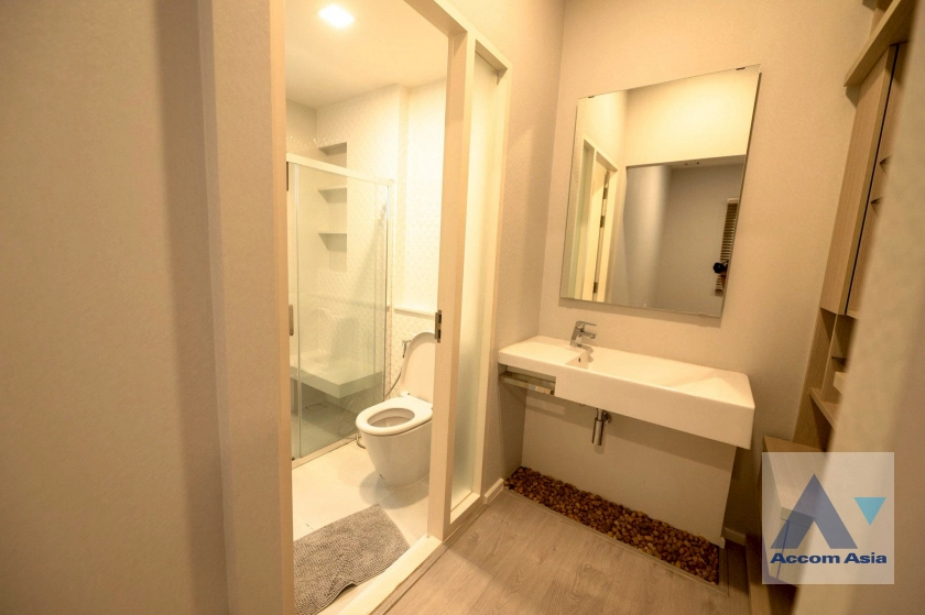 20  4 br House for rent and sale in Pattanakarn ,Bangkok  at Mantana Bangna-Wongwaen AA43640