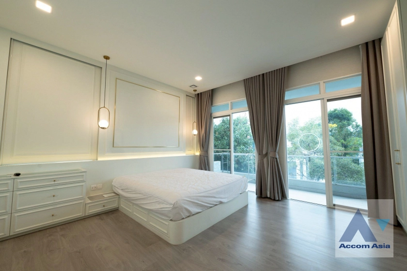 13  4 br House for rent and sale in Pattanakarn ,Bangkok  at Mantana Bangna-Wongwaen AA43640