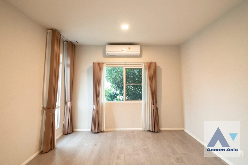 18  4 br House for rent and sale in Pattanakarn ,Bangkok  at Mantana Bangna-Wongwaen AA43640
