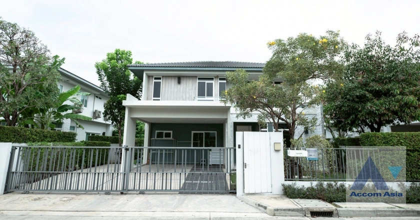  2  4 br House for rent and sale in Pattanakarn ,Bangkok  at Mantana Bangna-Wongwaen AA43640