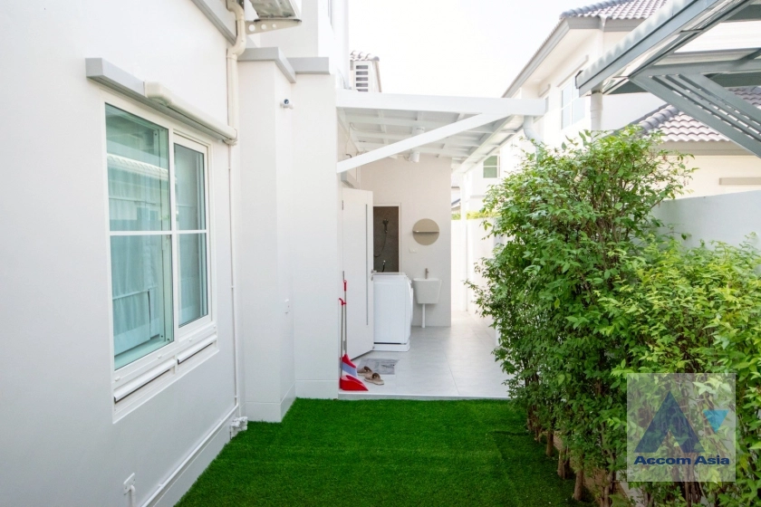 24  4 br House For Rent in Samutprakan ,Samutprakan  at Villaggio Srinakarin Bangna AA43642