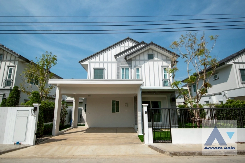  Villaggio Srinakarin Bangna House  4 Bedroom for Rent   in Samutprakan Samutprakan