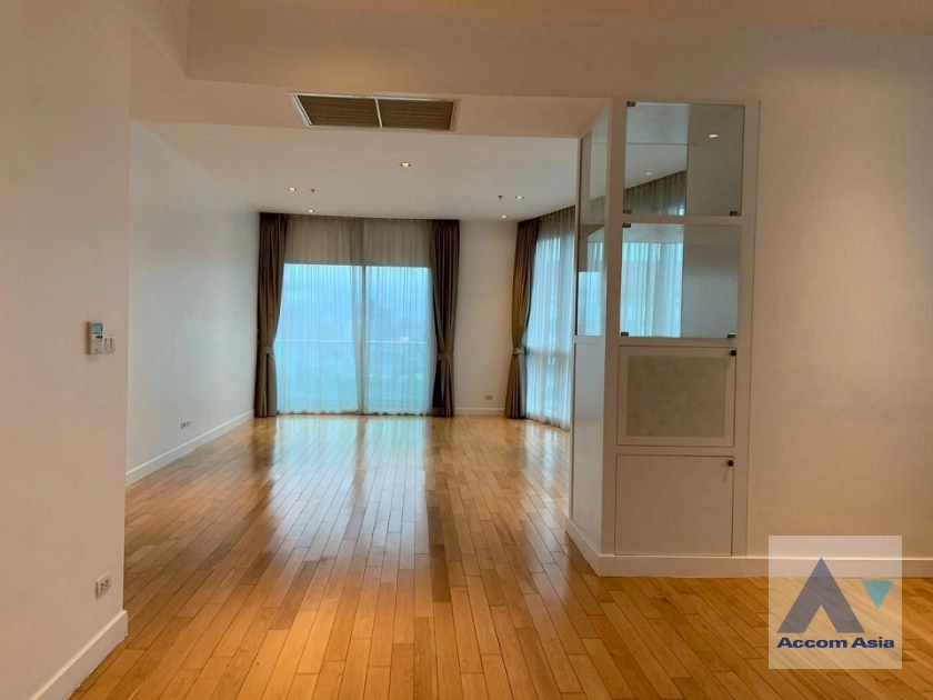  1  3 br Condominium For Rent in Sukhumvit ,Bangkok BTS Asok - MRT Sukhumvit at Millennium Residence @ Sukhumvit AA43644