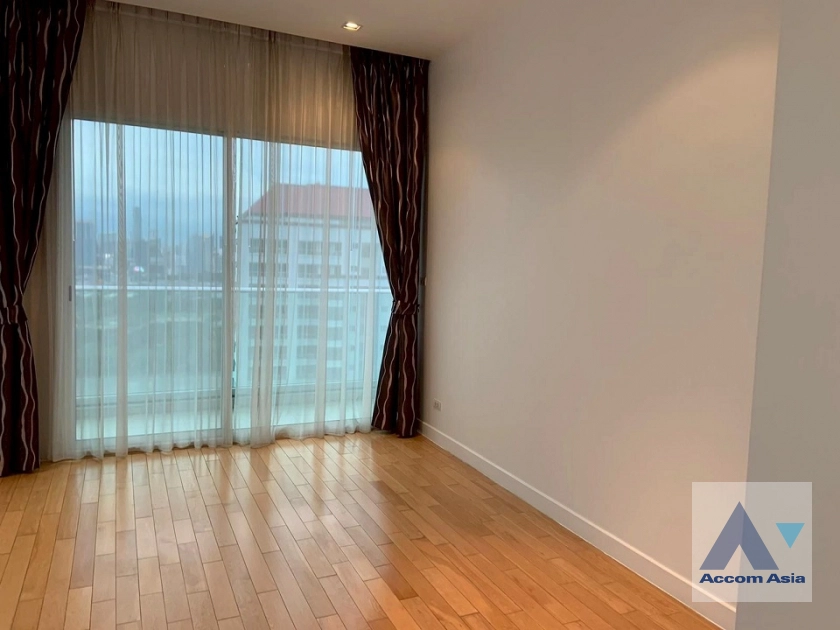 5  3 br Condominium For Rent in Sukhumvit ,Bangkok BTS Asok - MRT Sukhumvit at Millennium Residence @ Sukhumvit AA43644