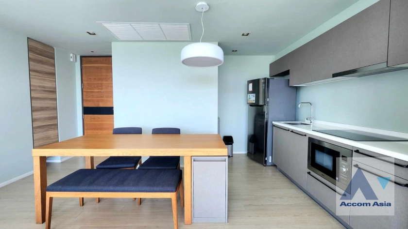 unit 2 Bedrooms  Condominium For Rent & Sale in Hua Hin - Khao Tao, Prachuap Khiri Khan  (AA43646)