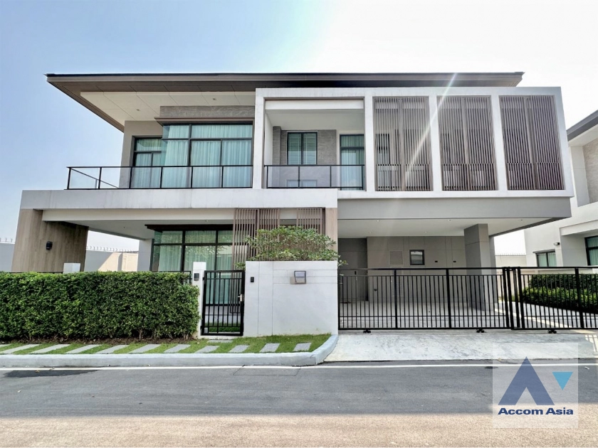 unit 5 Bedrooms  House For Rent in Samutprakan, Samutprakan  near BTS Bang Na (AA43653)