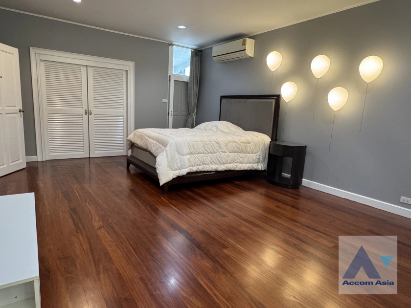 14  4 br House for rent and sale in New Phetchaburi ,Bangkok BTS Victory Monument AA43670